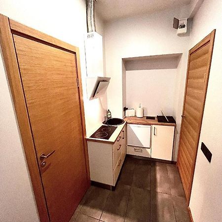 Smallest Apartment In The Center Of Riga Exterior photo